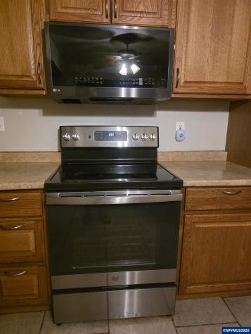 1315 1st Avenue Sweet Home OR 97386