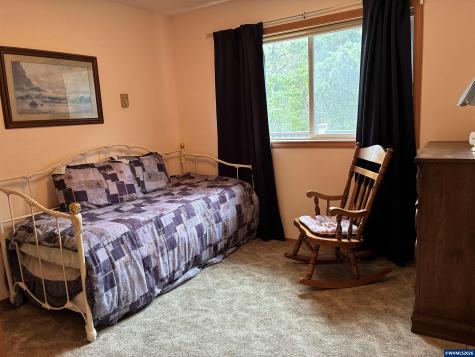 2701 NW Parker Avenue Waldport OR 97394