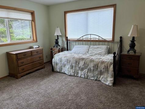 2701 NW Parker Avenue Waldport OR 97394