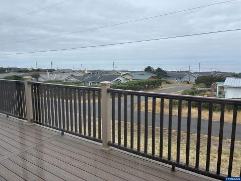 2701 NW Parker Avenue Waldport OR 97394