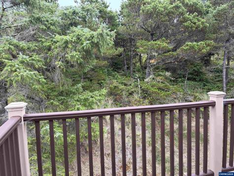 2701 NW Parker Avenue Waldport OR 97394