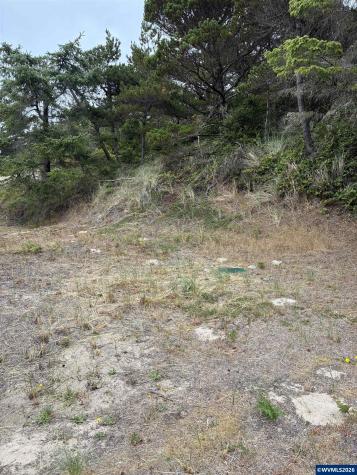 2701 NW Parker Avenue Waldport OR 97394