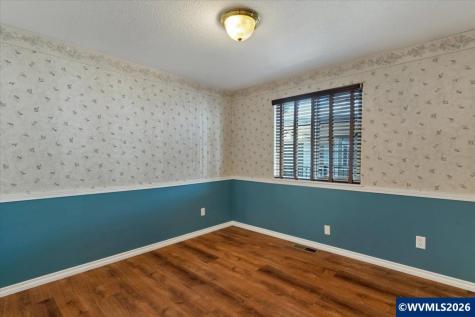 4940 Keiko Court NE Salem OR 97305