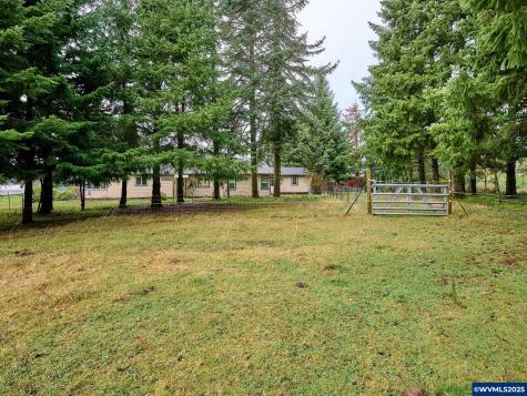 20788 Hazelnut Ridge Road NE Scotts Mills OR 97375