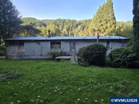 10195 Sweet Creek Road Mapleton OR 97453