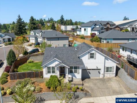 713 Eagle Scout Street NW Salem OR 97304