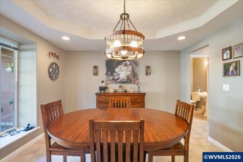 5342 Sparta Lp SE Salem OR 97306