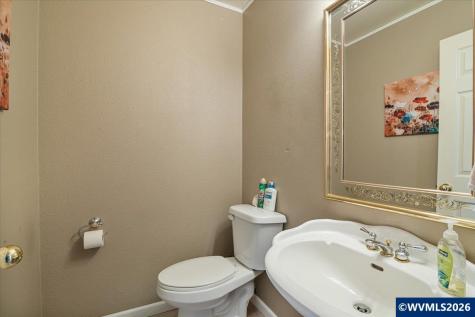 5342 Sparta Lp SE Salem OR 97306