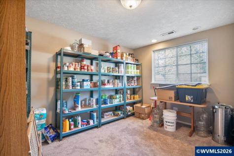 5342 Sparta Lp SE Salem OR 97306