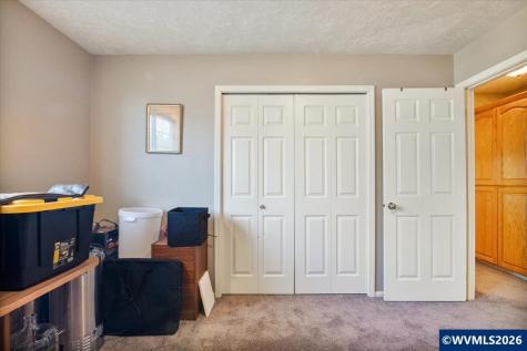 5342 Sparta Lp SE Salem OR 97306