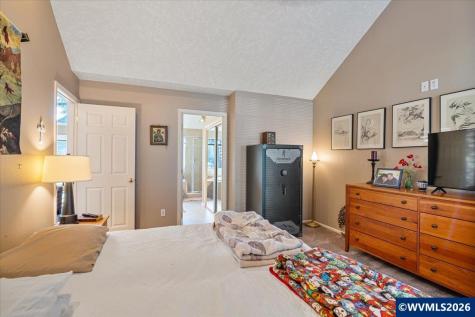 5342 Sparta Lp SE Salem OR 97306