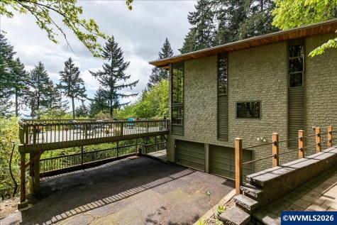 1420 NW Ribier Place Corvallis OR 97330
