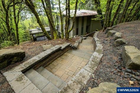 1420 NW Ribier Place Corvallis OR 97330