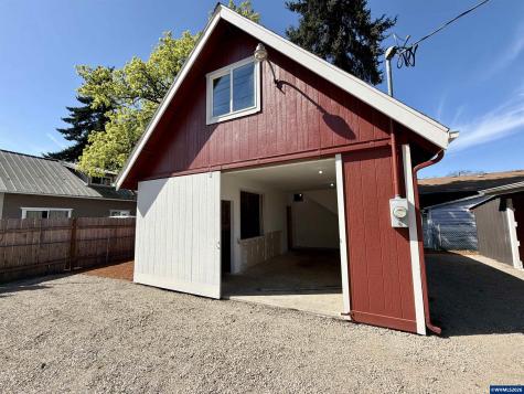 1396 Waller Street SE Salem OR 97302-1457