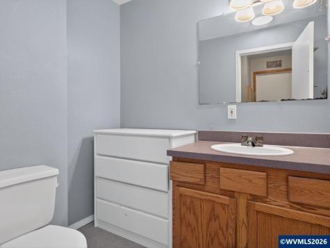 1143 Redwood Street Sweet Home OR 97386