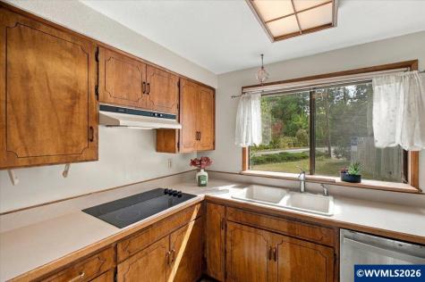 1792 SW Brooklane Drive Corvallis OR 97333