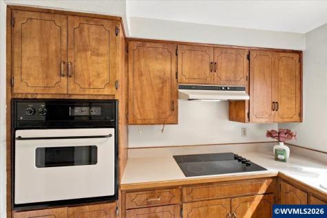 1792 SW Brooklane Drive Corvallis OR 97333