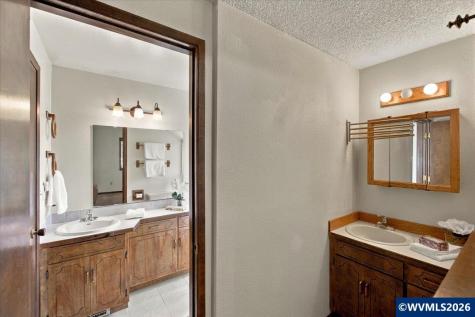 1792 SW Brooklane Drive Corvallis OR 97333