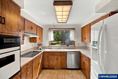 1792 SW Brooklane Drive Corvallis OR 97333