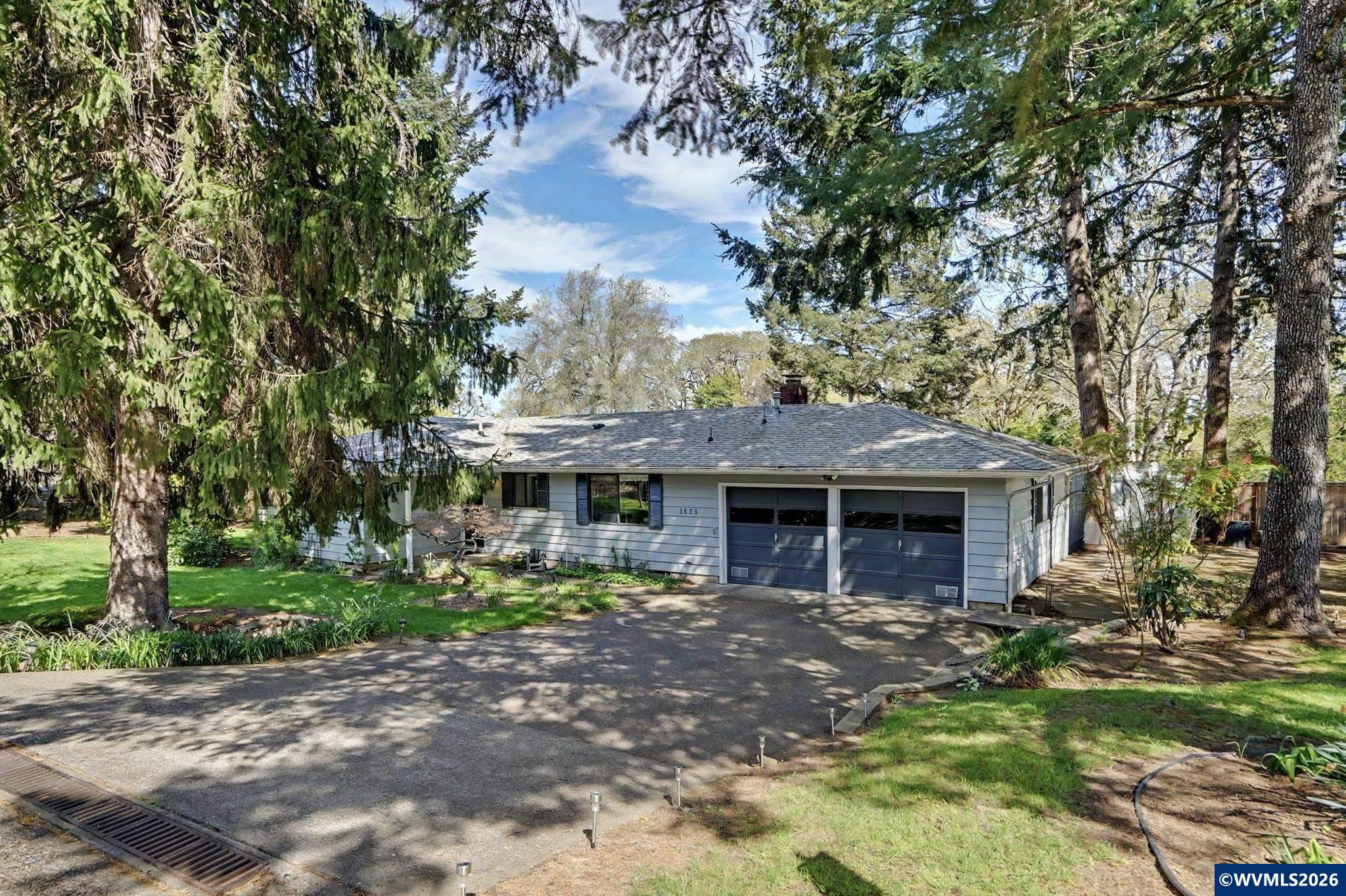 1525 NW Woodland Drive Corvallis OR 97330