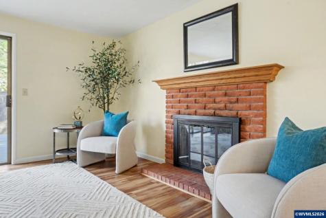 1525 NW Woodland Drive Corvallis OR 97330