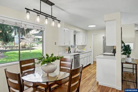 1525 NW Woodland Drive Corvallis OR 97330