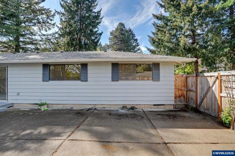 1525 NW Woodland Drive Corvallis OR 97330