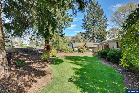 1525 NW Woodland Drive Corvallis OR 97330