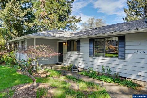 1525 NW Woodland Drive Corvallis OR 97330