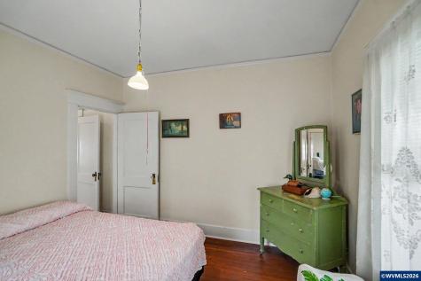 700 Oak Street Silverton OR 97381