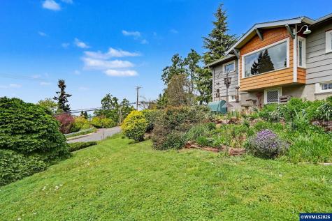 700 Oak Street Silverton OR 97381