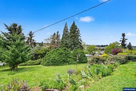 700 Oak Street Silverton OR 97381