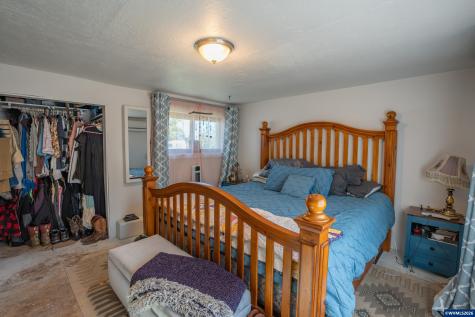 36005 Polly Farm Lane Lebanon OR 97355