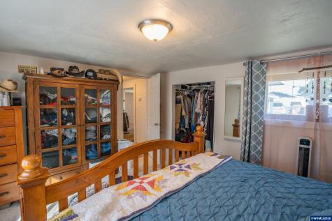 36005 Polly Farm Lane Lebanon OR 97355