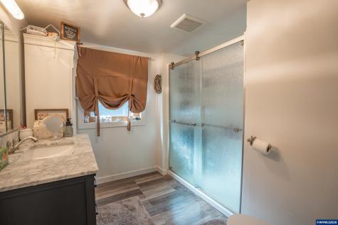 36005 Polly Farm Lane Lebanon OR 97355