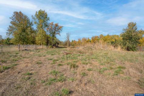 36005 Polly Farm Lane Lebanon OR 97355
