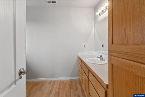 161 NW Elderberry Lane Dallas OR 97388
