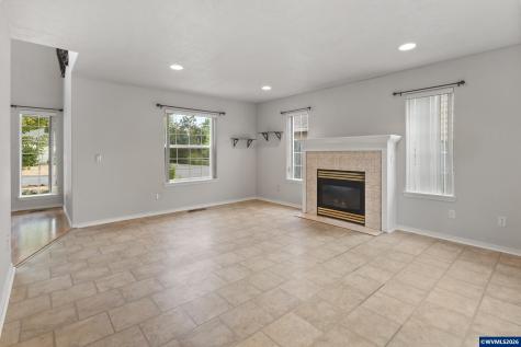 161 NW Elderberry Lane Dallas OR 97388