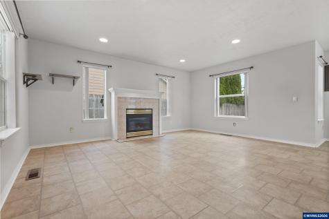 161 NW Elderberry Lane Dallas OR 97388