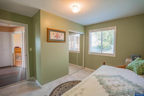 33554 Penny Lane Lebanon OR 97355