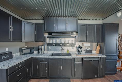 33554 Penny Lane Lebanon OR 97355