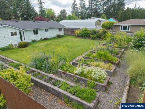 4925 SW Dakota Avenue Corvallis OR 97333