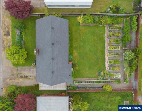 4925 SW Dakota Avenue Corvallis OR 97333