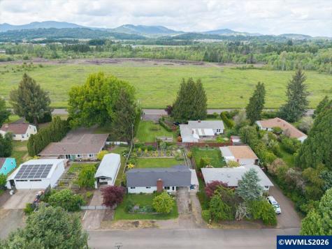 4925 SW Dakota Avenue Corvallis OR 97333