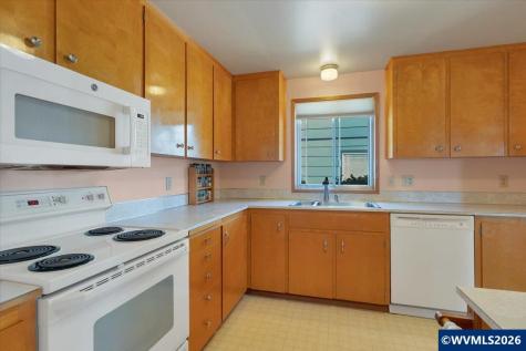 1465 Thompson Road Woodburn OR 97071