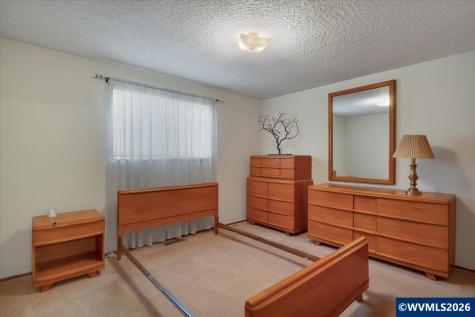 1465 Thompson Road Woodburn OR 97071