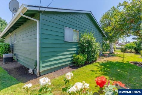 1465 Thompson Road Woodburn OR 97071