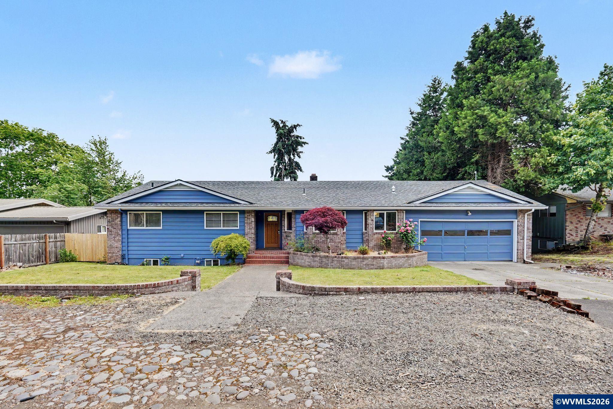 4094 Barrett Street S Salem OR 97302