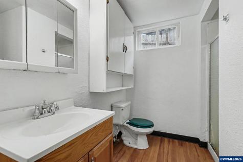 4094 Barrett Street S Salem OR 97302