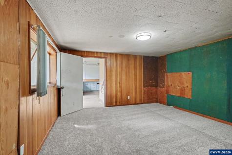 4094 Barrett Street S Salem OR 97302